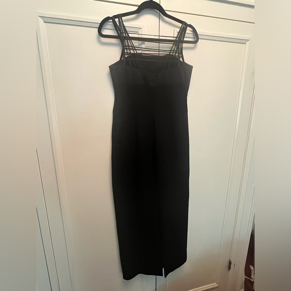 Elegant Long black evening gown size small - Picture 7 of 8
